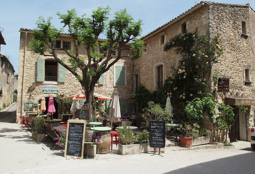 Beautiful Cottage With Swimming Pool In L Islesurlasorgue