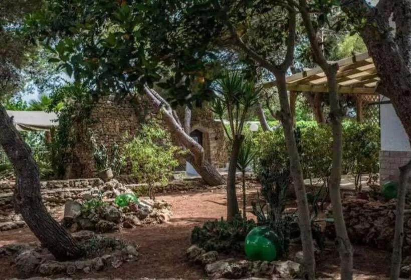 Aamiaismajoitus (B&B) Villa Mamirè