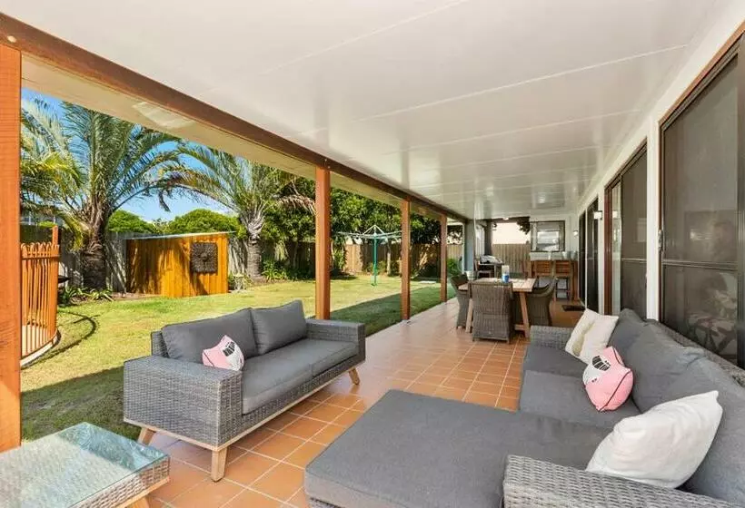 Coastal Soul   Family Entertainer With Pool