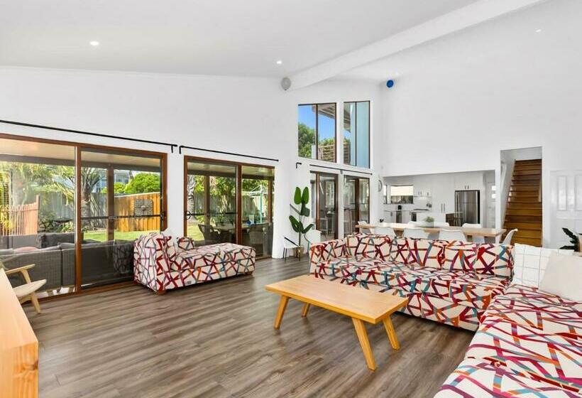 Coastal Soul   Family Entertainer With Pool