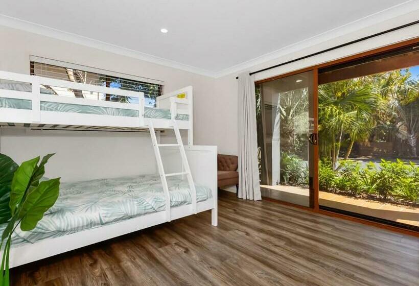 Coastal Soul   Family Entertainer With Pool