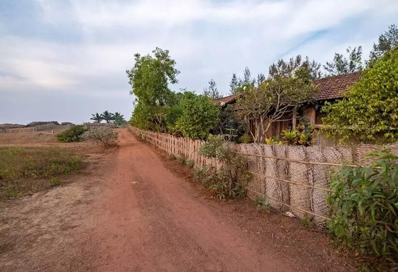 リゾートホテル The Artist Cottages