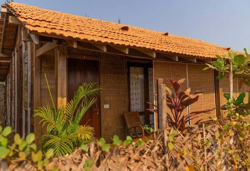 リゾートホテル The Artist Cottages