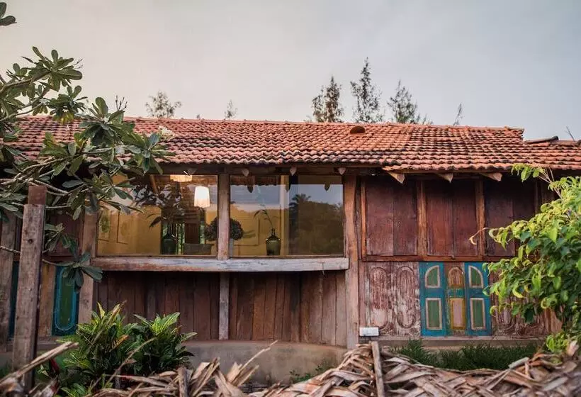 リゾートホテル The Artist Cottages