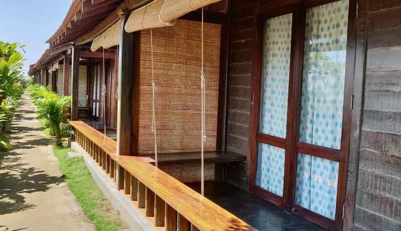 リゾートホテル The Artist Cottages