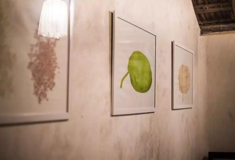 リゾートホテル The Artist Cottages