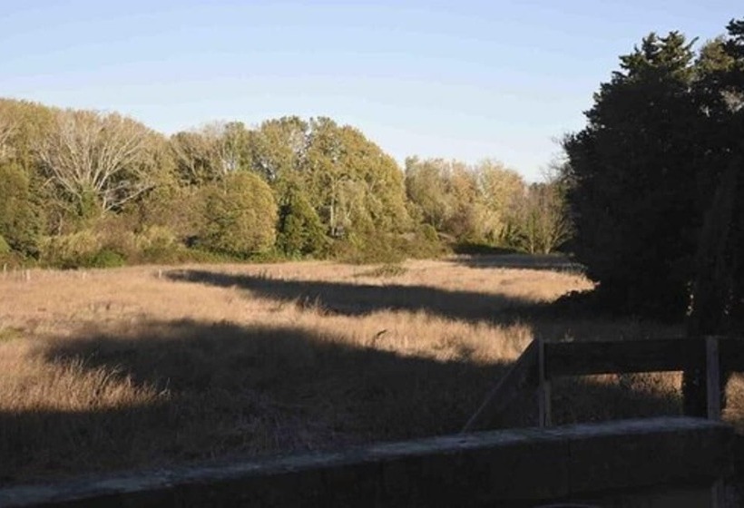 مبيت وإفطار Les Chambres D Agmara