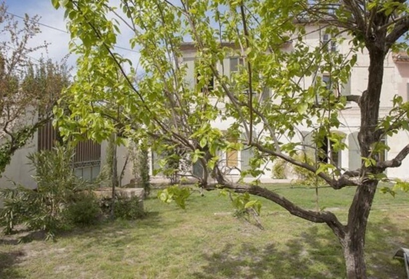 مبيت وإفطار Les Chambres D Agmara