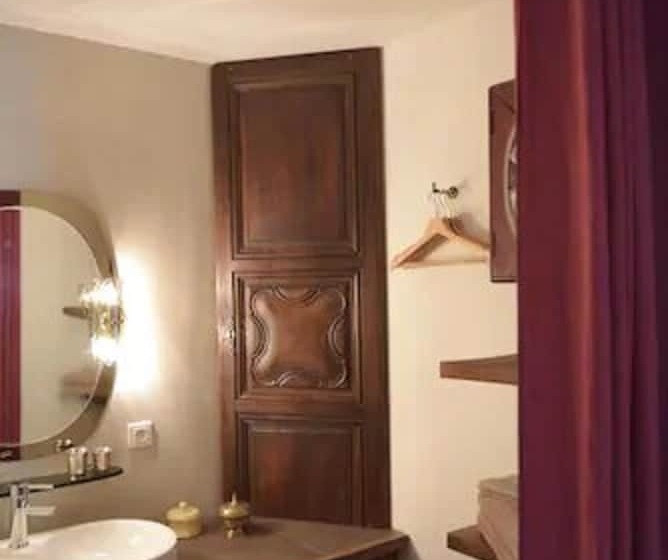 مبيت وإفطار Les Chambres D Agmara