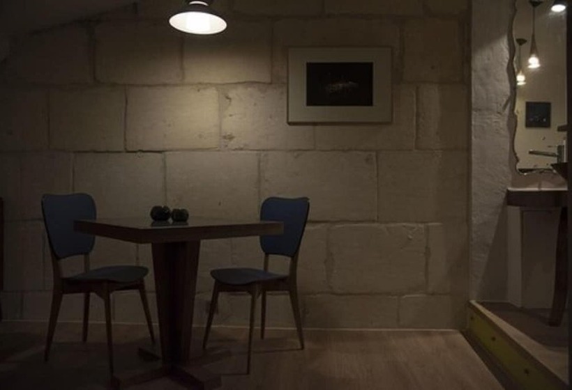 مبيت وإفطار Les Chambres D Agmara