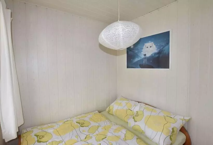 Homey Bungalow With Roofed Terrace, Garden