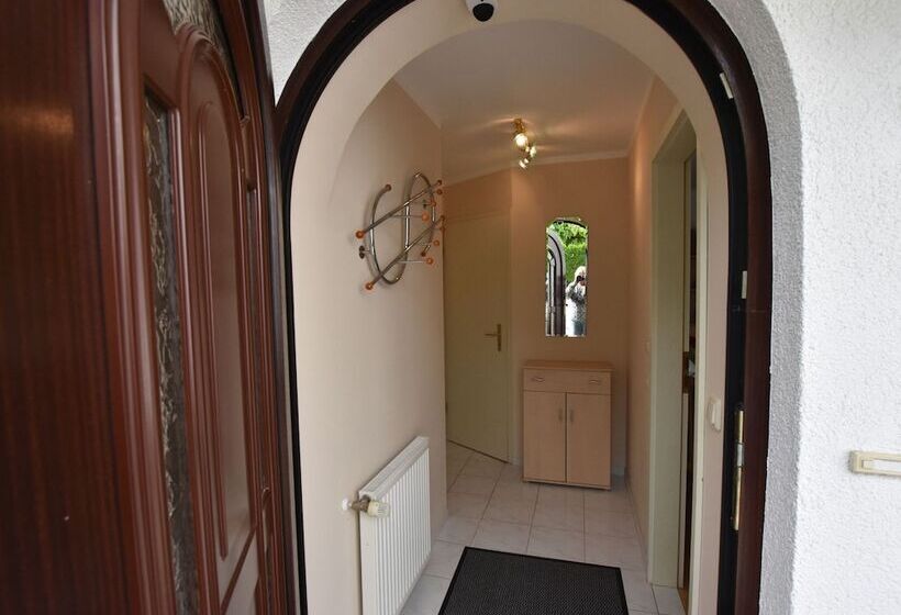 Homey Bungalow With Roofed Terrace, Garden