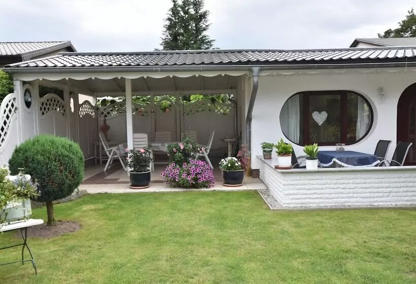 Homey Bungalow With Roofed Terrace, Garden