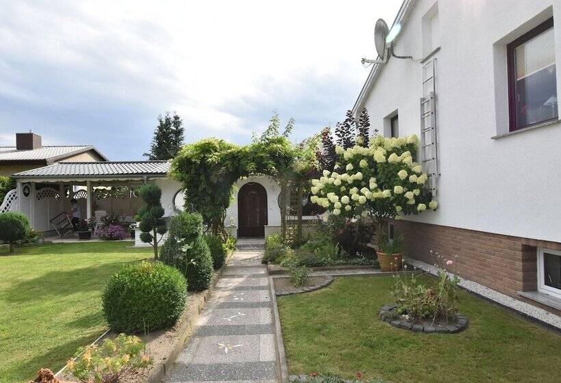 Homey Bungalow With Roofed Terrace, Garden