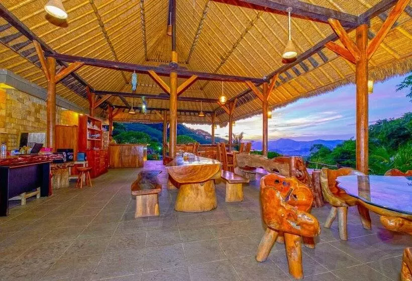 ホテル Artati Bungalows And Restaurant By Oyo Rooms