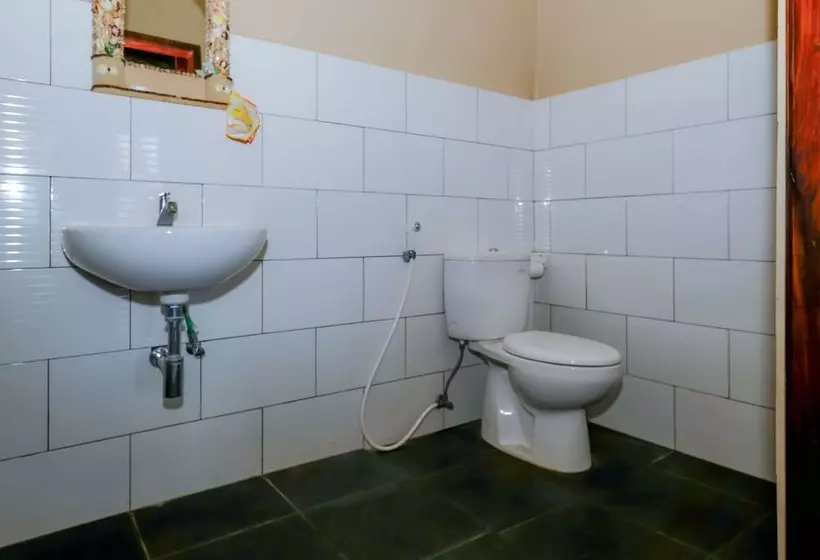 ホテル Artati Bungalows And Restaurant By Oyo Rooms