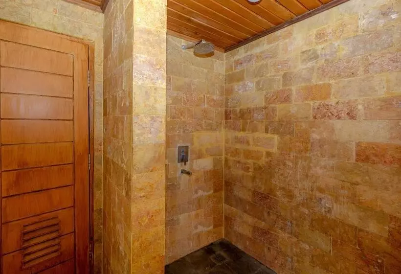 ホテル Artati Bungalows And Restaurant By Oyo Rooms