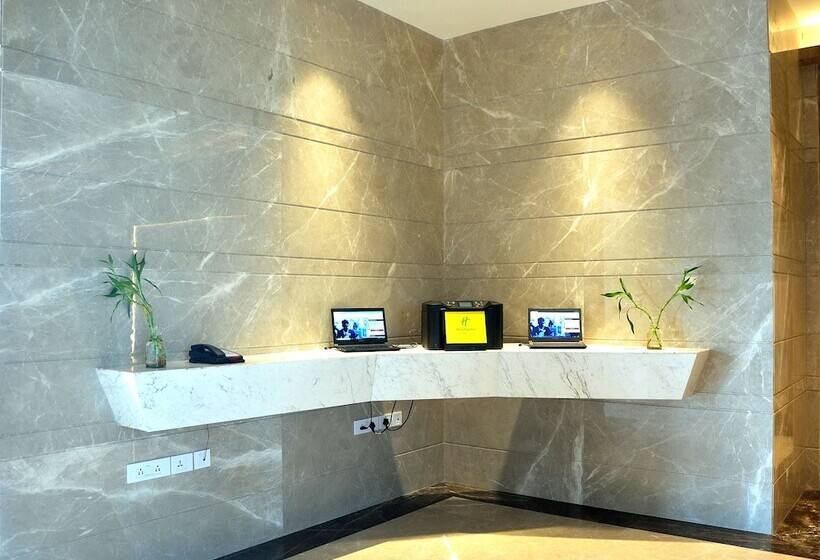 Hotel Holiday Inn Gurugram Sector 90, An Ihg