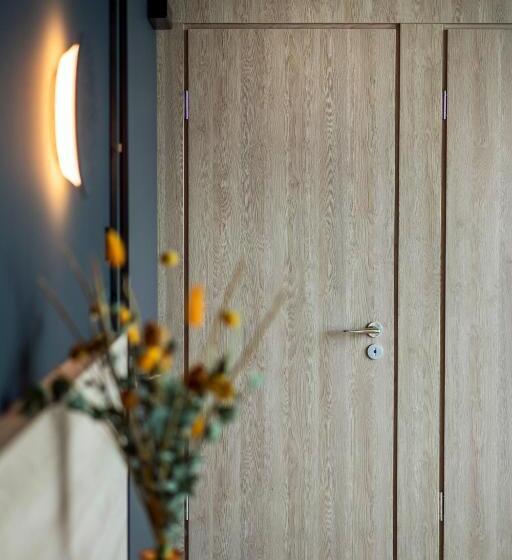 בית מלון כפרי Theclouth