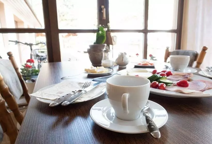 Hotelli Pension Heinrich Heine