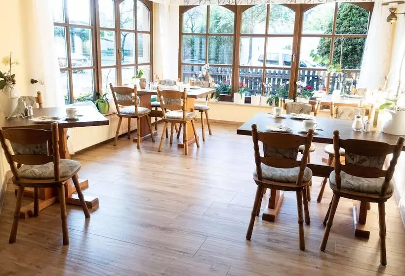 Hotelli Pension Heinrich Heine