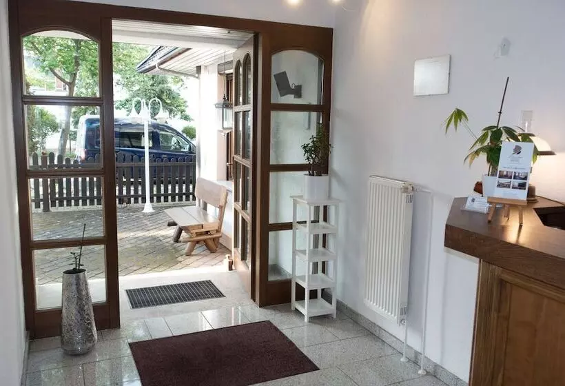 Hotelli Pension Heinrich Heine