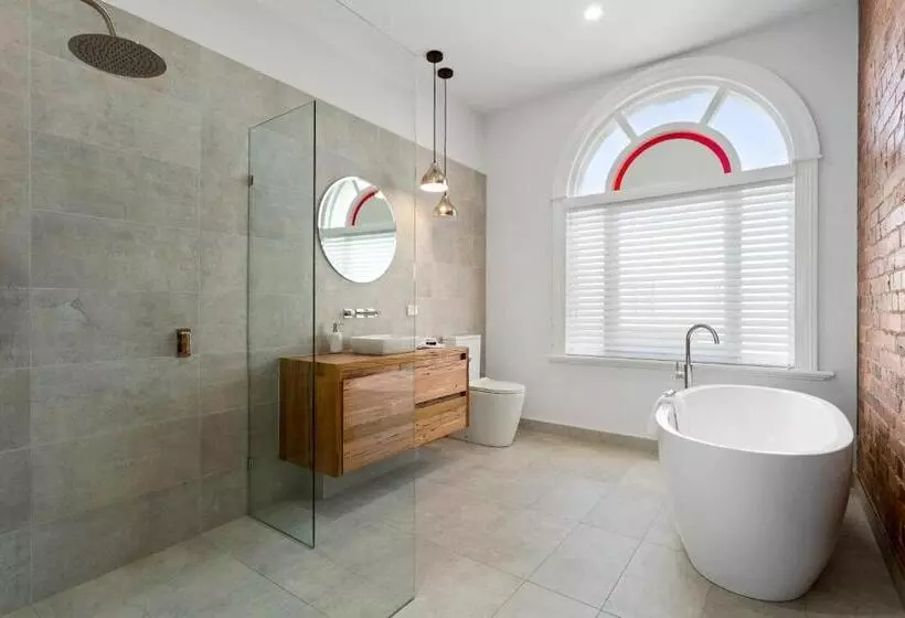 Novo Luxury Apartment Penguin Accommodation Itas