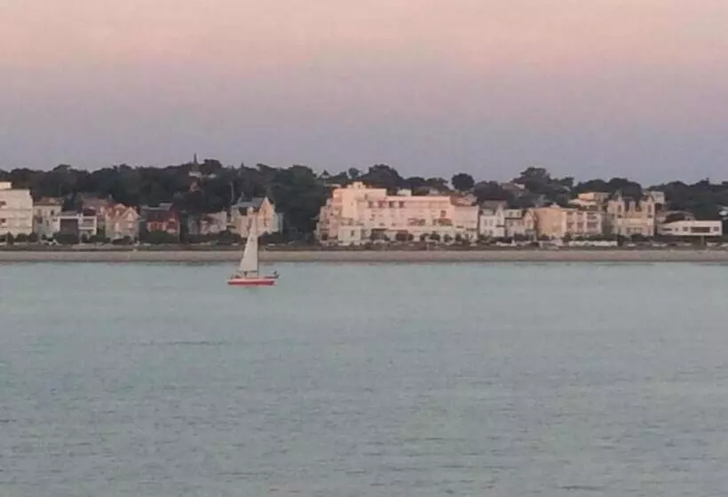 Majatalo Chambres D Hotes 1001 Nuits Montalivet