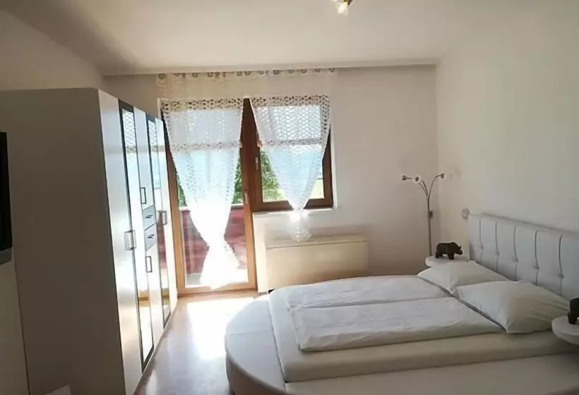 ペンション Privatzimmer Dimitrova