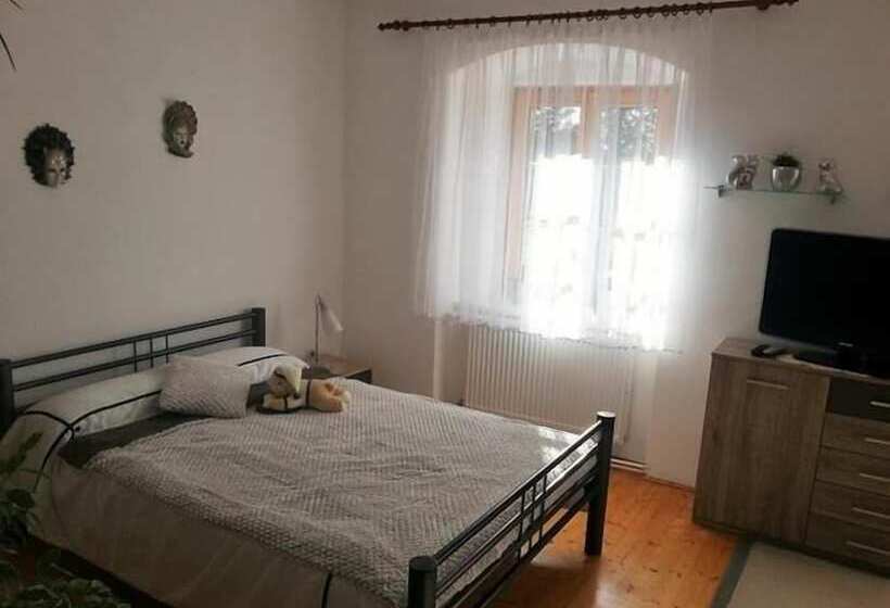 펜션 Privatzimmer Dimitrova