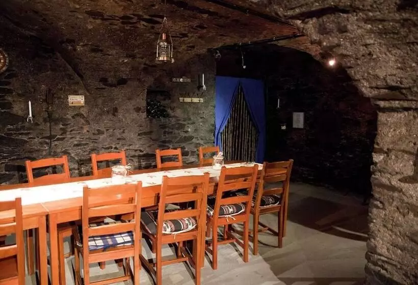 Pleasant Apartment In Ernst Bei Cochem With Garden