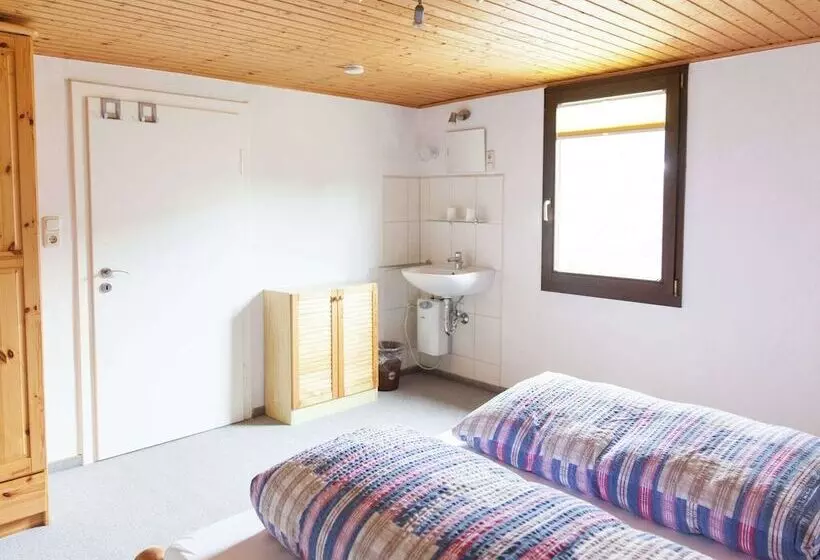 Pleasant Apartment In Ernst Bei Cochem With Garden