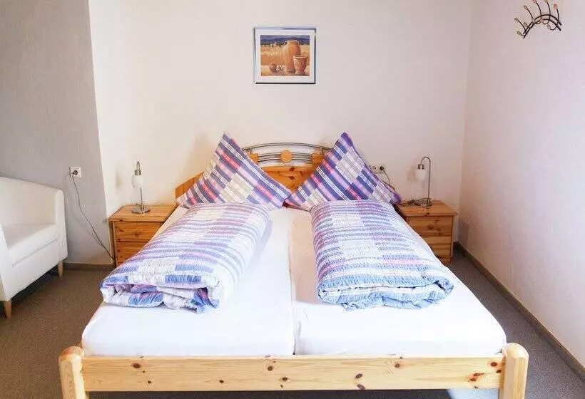 Pleasant Apartment In Ernst Bei Cochem With Garden