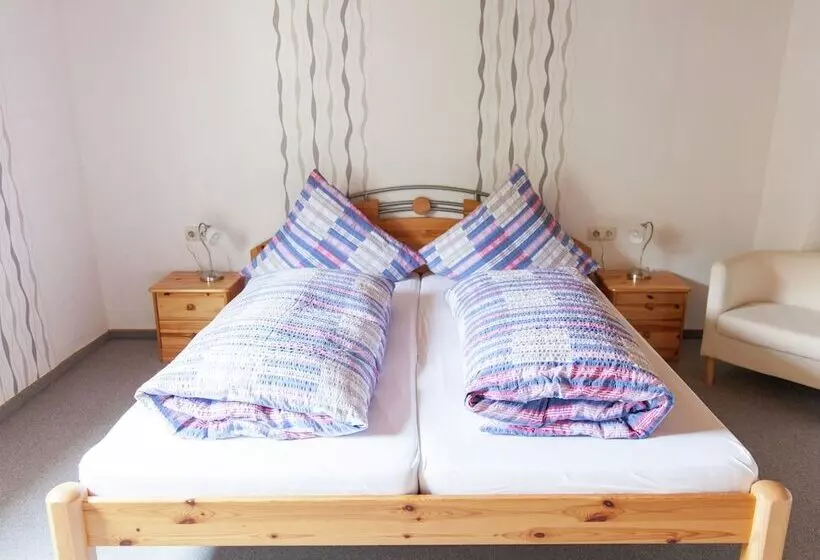 Pleasant Apartment In Ernst Bei Cochem With Garden