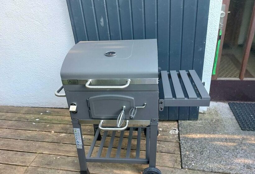 Spacious Apartment In Rattlar With Private Terrace