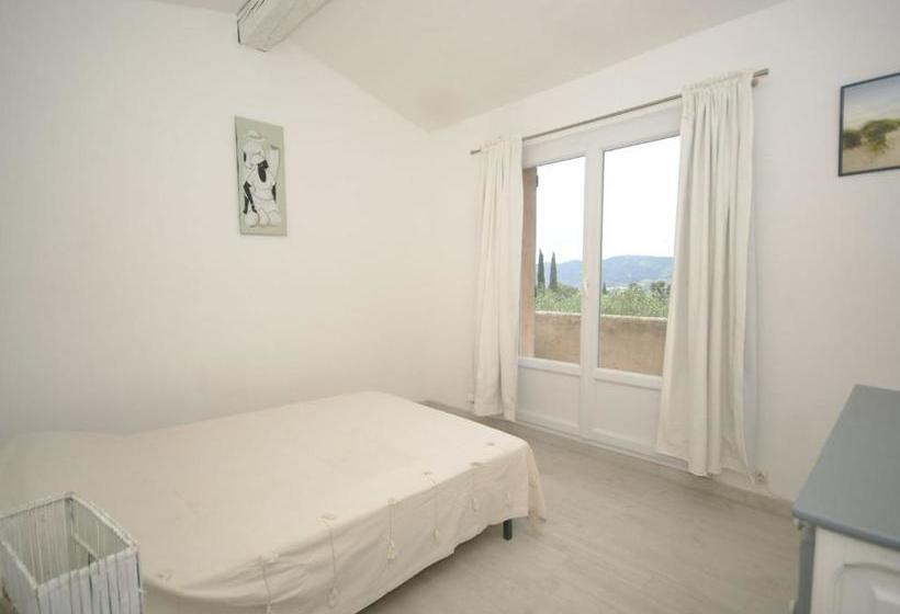 Spacious Villa With Garden Near Grasse