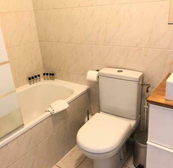 Joie Paris Parc Expo Issy Les Moulineaux