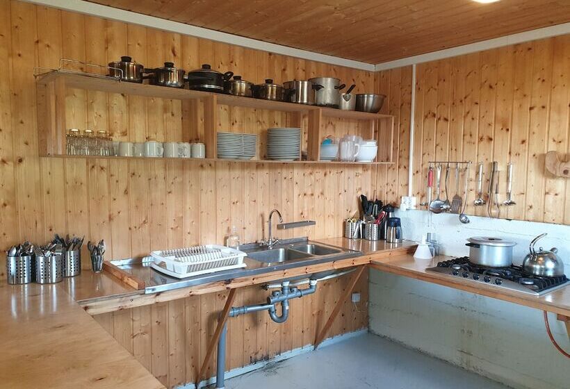 هاستل Hólaskjól Highlandcenter