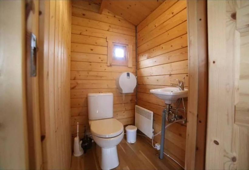 هاستل Hólaskjól Highlandcenter