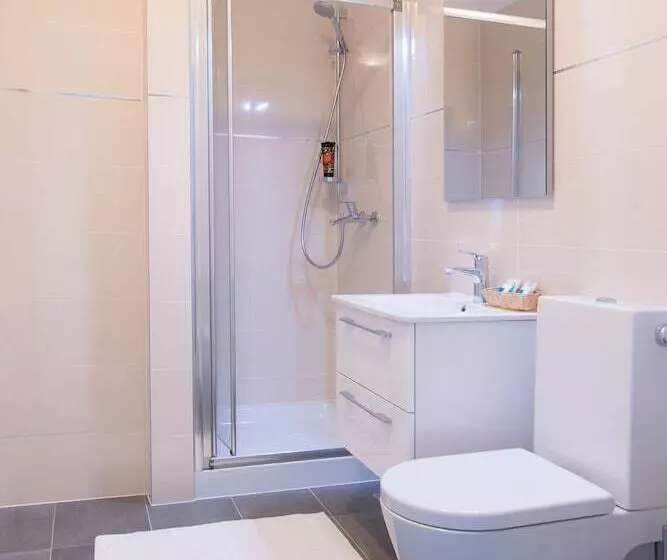 Aparthotel Punta Blu   Pool & Spa