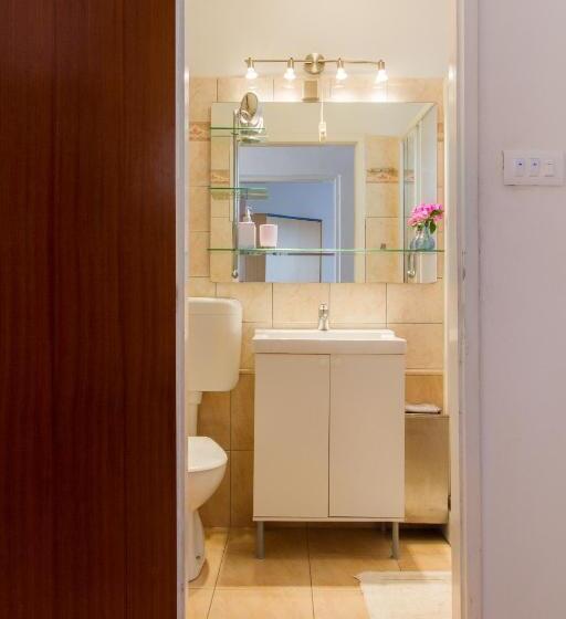 Apartment With A Sea View