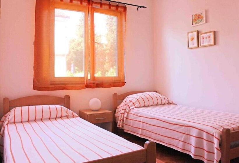 Apartment With A Sea View