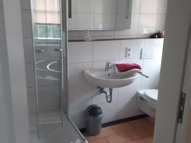 Hotelli Deutsches Haus Verl