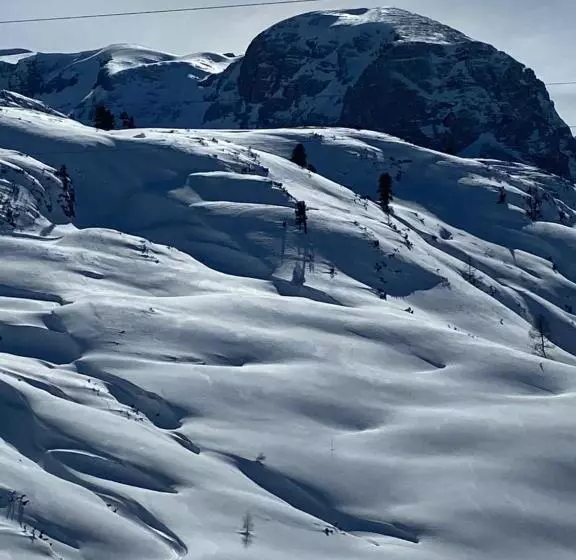 ホテル Gjaid Alm 1739m Am Dachstein Only Accessible By Cable Car