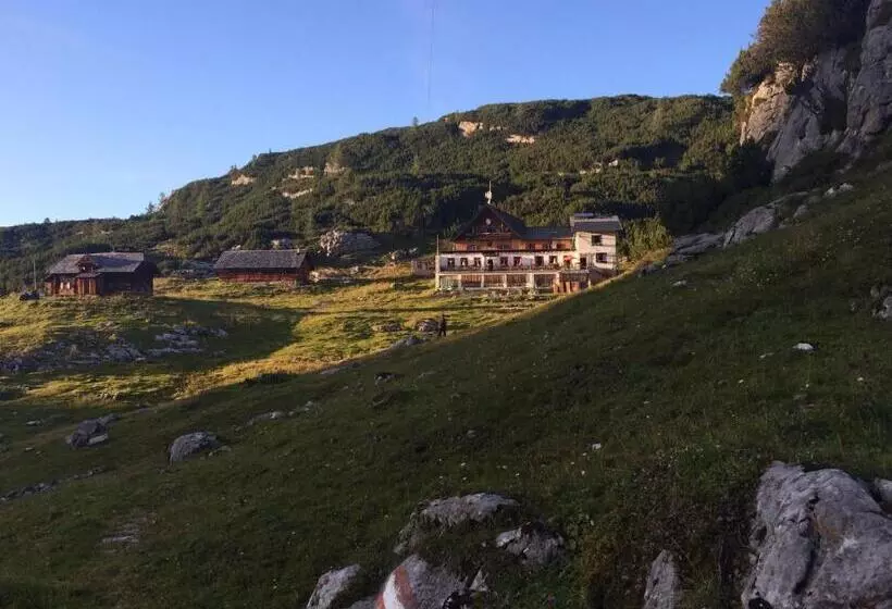 ホテル Gjaid Alm 1739m Am Dachstein Only Accessible By Cable Car