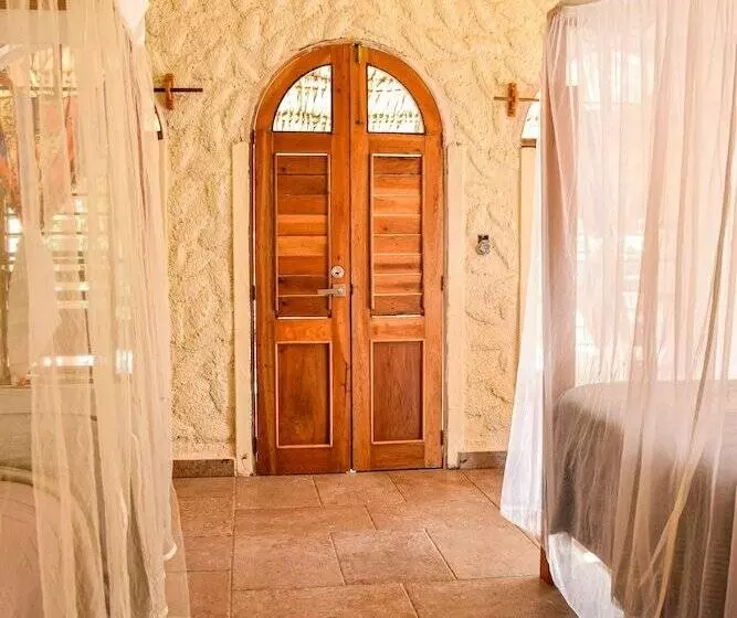 هتل Villas Ecotucan