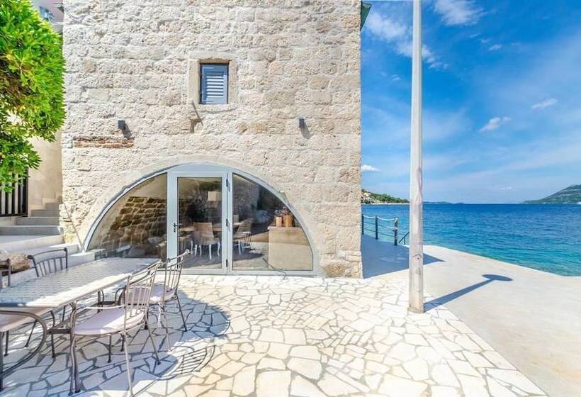 Luxury Villa Gabriela