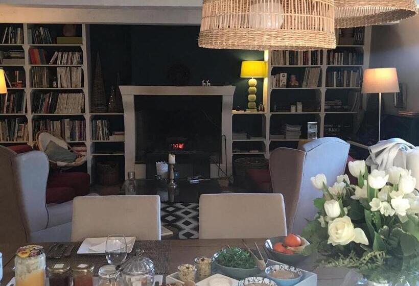 펜션 Les Aiguières En Provence