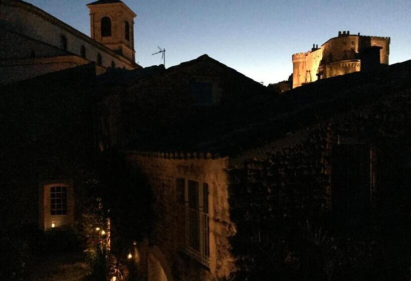 펜션 Les Aiguières En Provence