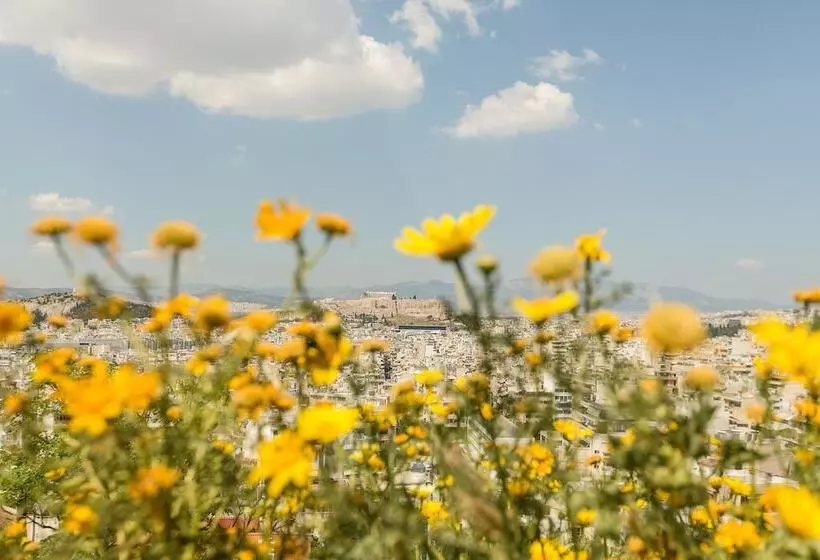 Splendid Views From A Cozy Cottage With A Garden Terrace